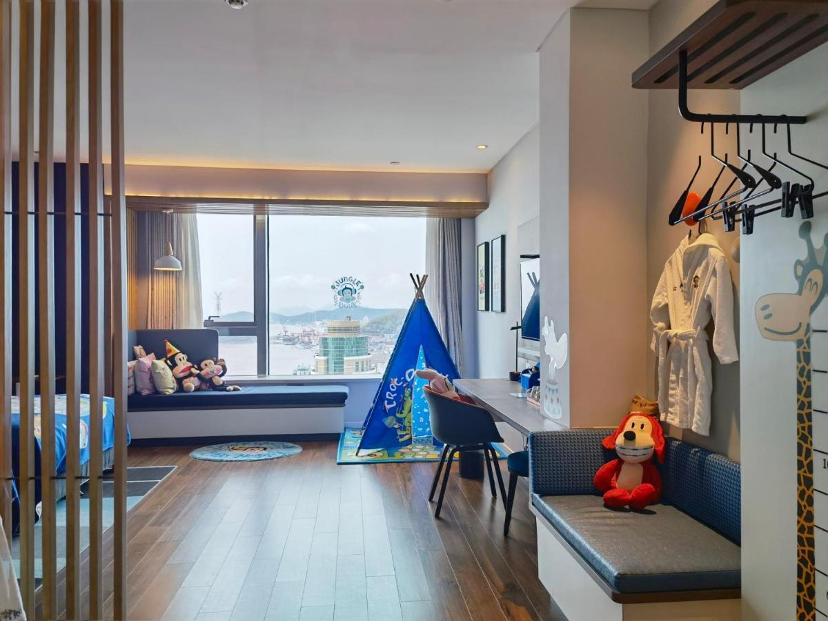 Holiday Inn Express Zhoushan Dinghai By Ihg Exterior foto